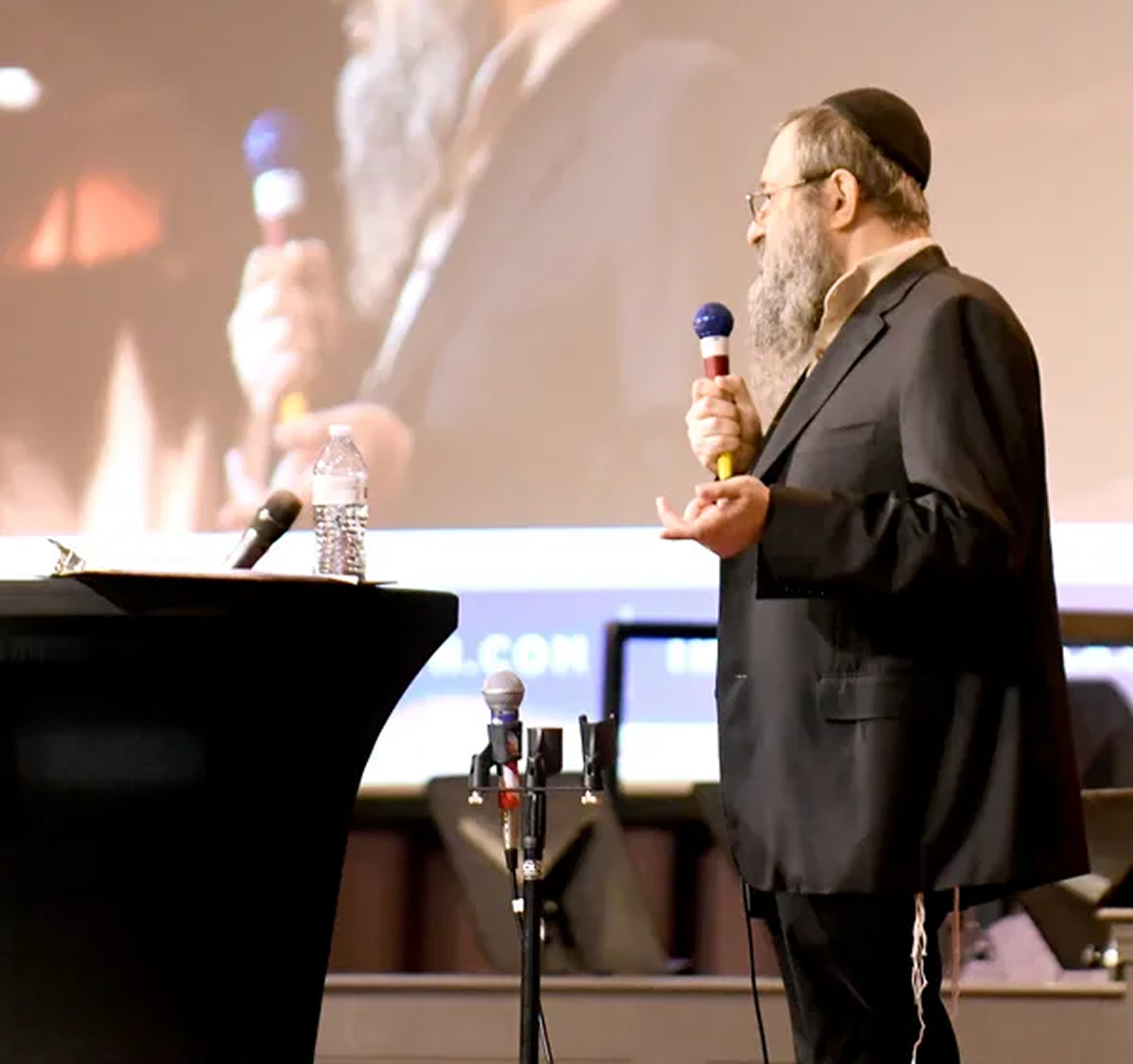 Dr. Zelenko speaking at a conference